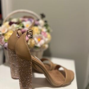 Steve Madden Tan Sandals with Glitter Heel